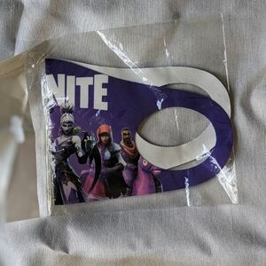 Fortnite Face-Mask. Purple -multicolor